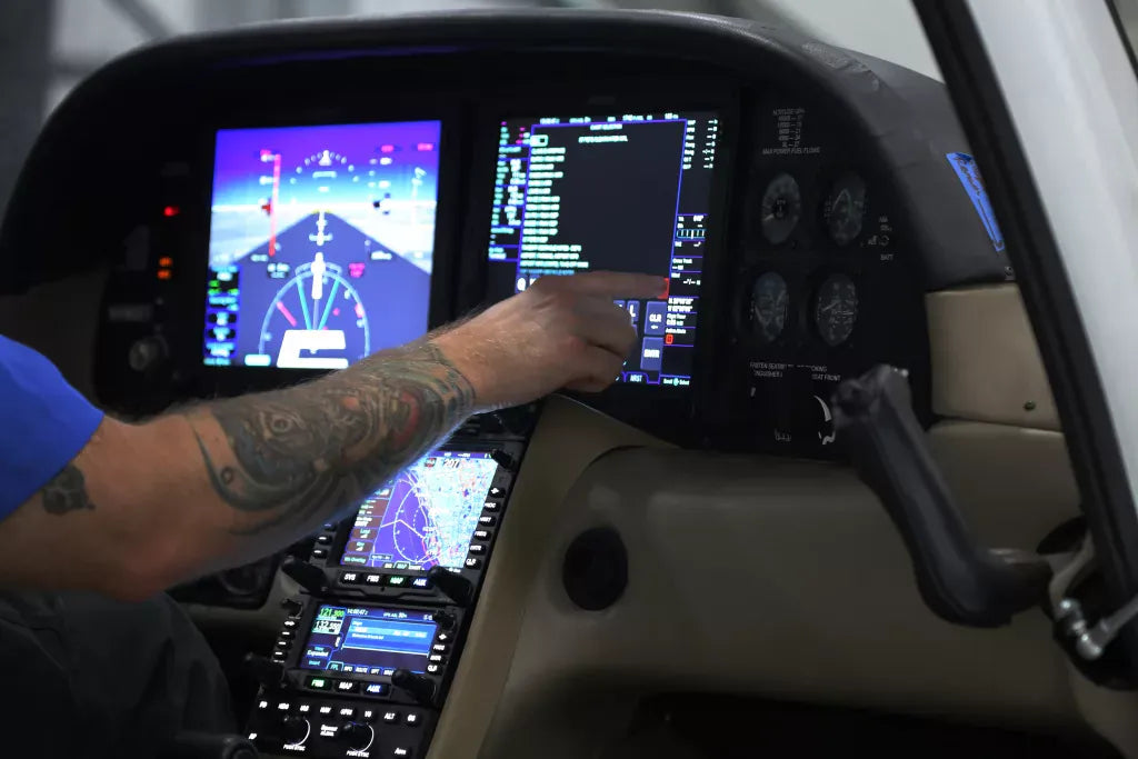 Avidyne Vantage display in cockpit