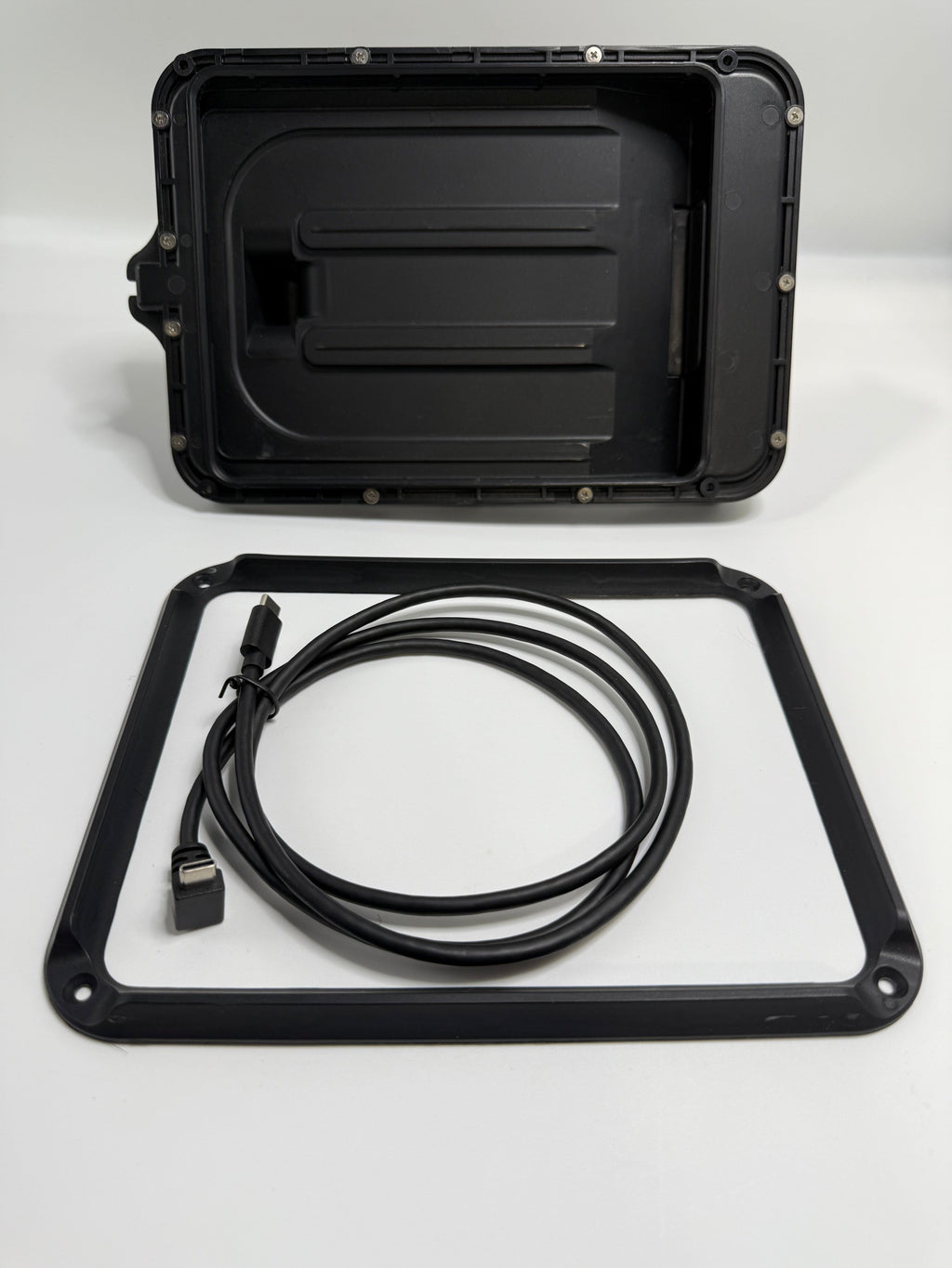 Guardian Avionics iPad Mounts No Cooling Fan + No Trim Bezel smartPanel Mount for Apple iPad Mini 6th Gen / A17 Pro 52-100 smartPanel Mount for Apple iPad Mini 6th Gen / A17 Pro