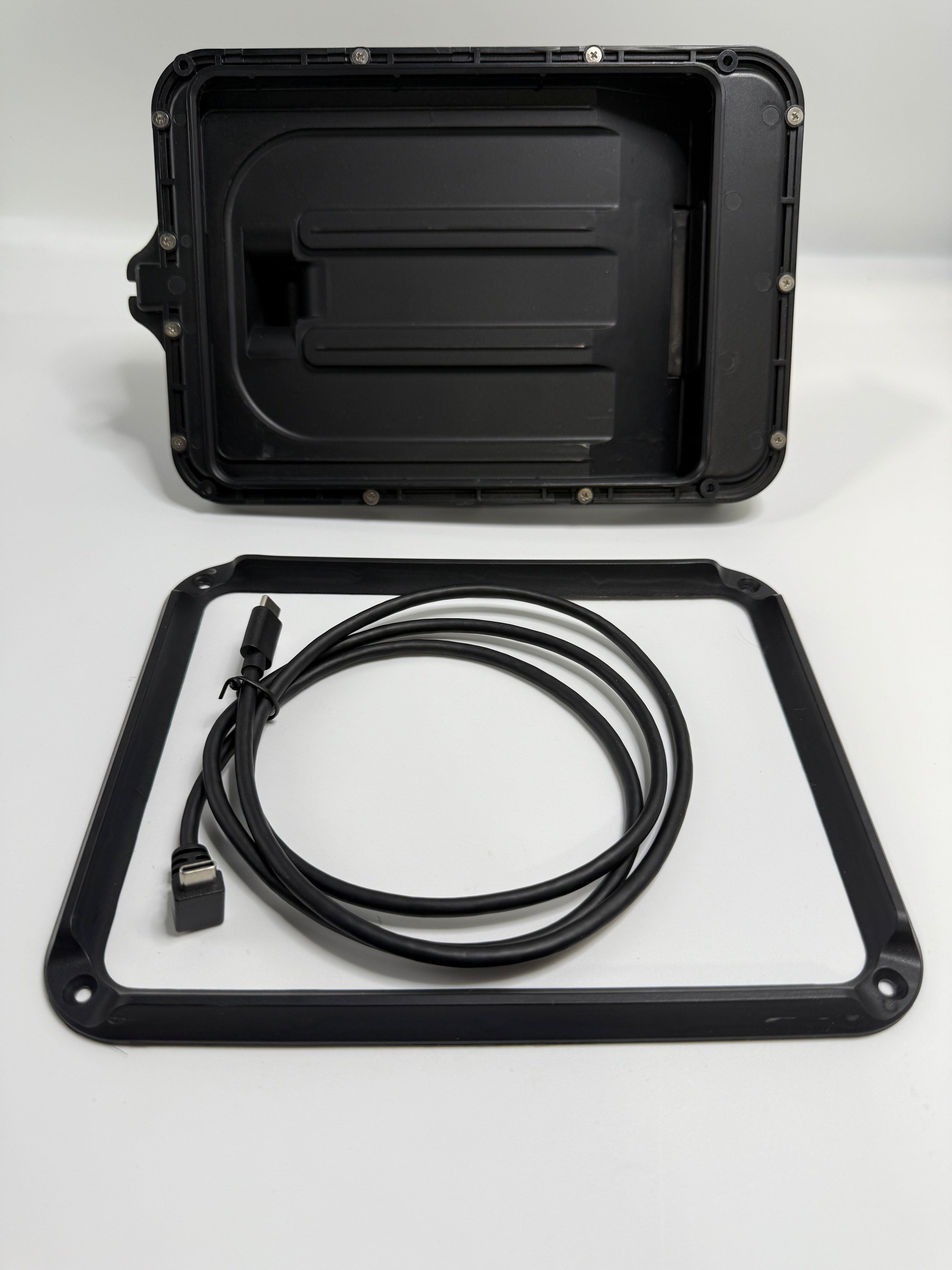 Guardian Avionics iPad Mounts No Cooling Fan + No Trim Bezel smartPanel Mount for Apple iPad Mini 6th Gen / A17 Pro 52-100 smartPanel Mount for Apple iPad Mini 6th Gen / A17 Pro