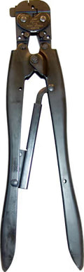 TE Connectivity Aviation Connectors DOUBLE ACTION HAND TOOL/For use with 22-16 gauge wire. 46673 DOUBLE ACTION HAND TOOL/For use with 22-16 gauge wire.