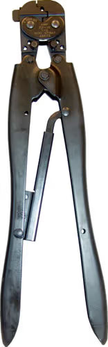 TE Connectivity Aviation Connectors DOUBLE ACTION HAND TOOL/For use with 22-16 gauge wire. 46673 DOUBLE ACTION HAND TOOL/For use with 22-16 gauge wire.